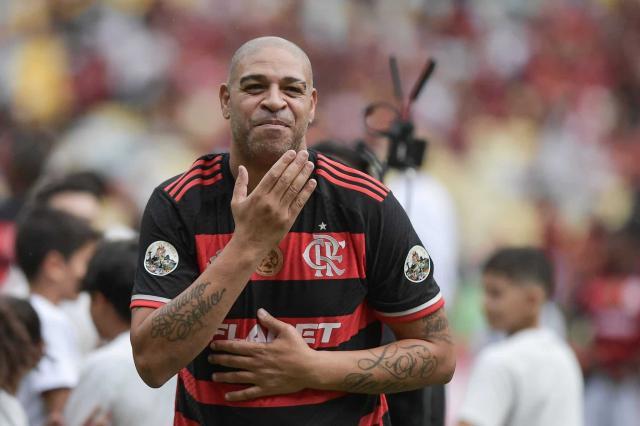 adriano-imperador-despedida-scaled.jpg