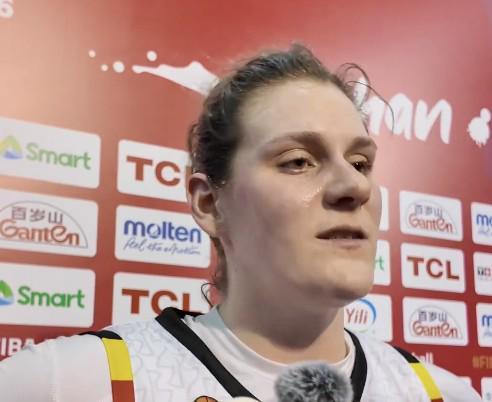 精疲力竭！比利时女篮中锋：张子宇是我见过最强壮的女篮球员