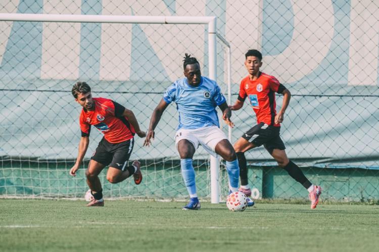 bet365-0比1！深圳新鹏城输给泰超球队，高调引援提前宣告失败？球迷热议